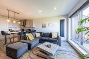 32 Deganwy Beach